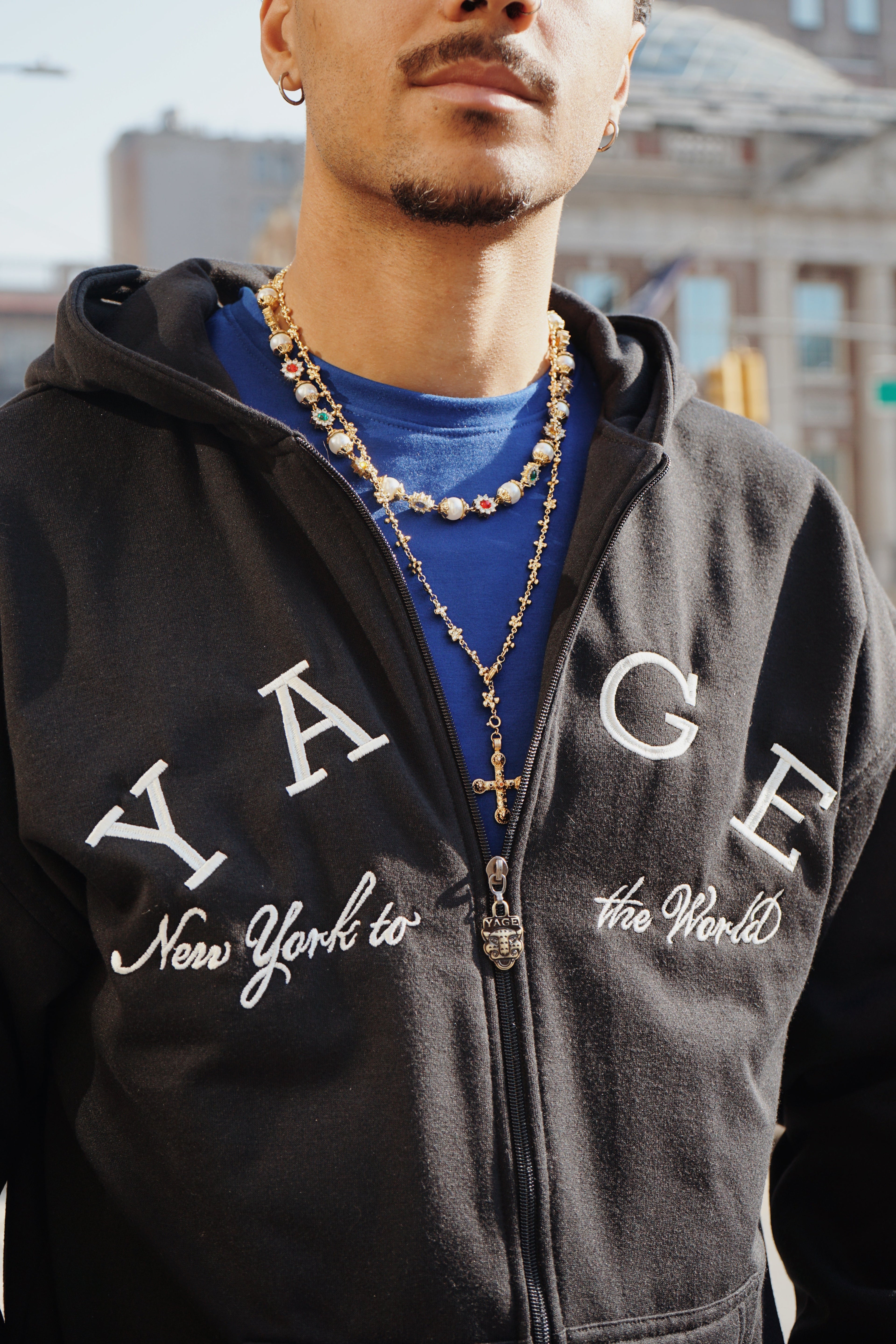 Hoodies/Sweatshirts