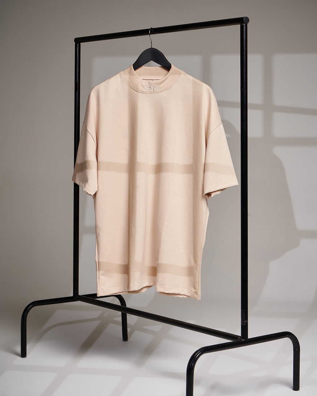 Camiseta Akram
